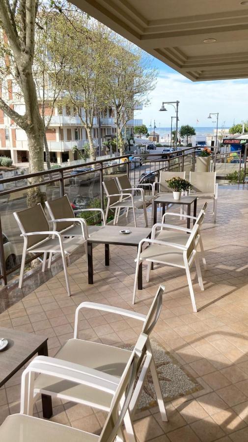 Hotel Abel & Residence Cesenatico Luaran gambar