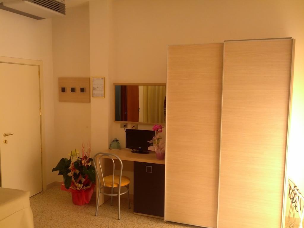 Hotel Abel & Residence Cesenatico Luaran gambar